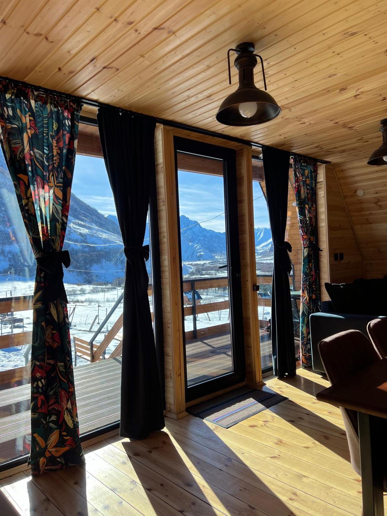 Kazbegi Inn Cottages Εξωτερικό φωτογραφία